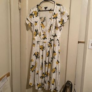 White midi lemon dress torrid